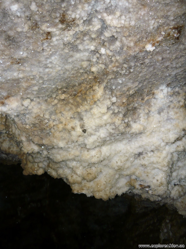 Потолок пещеры
